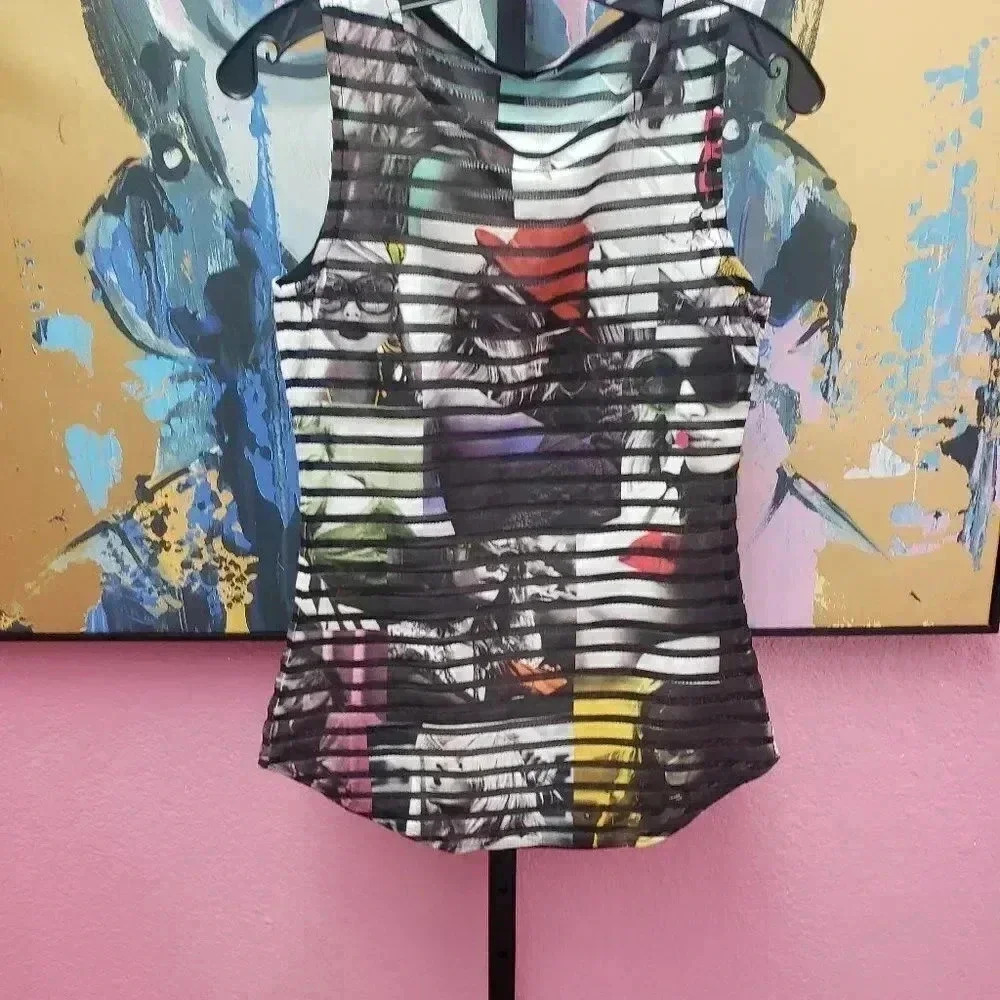 Easel Face Top w/Burnout stripes